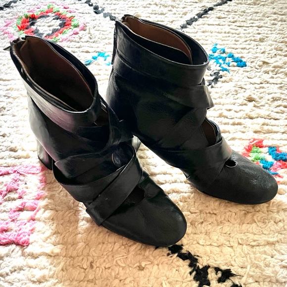 Zara Boots - Picture 2 of 8